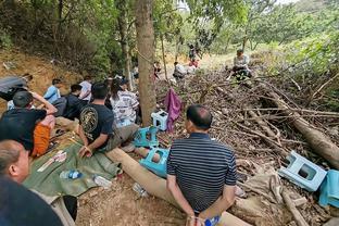 英超-埃弗顿1-1遭水晶宫绝平联赛8轮不胜 先赛一场与降级区同分